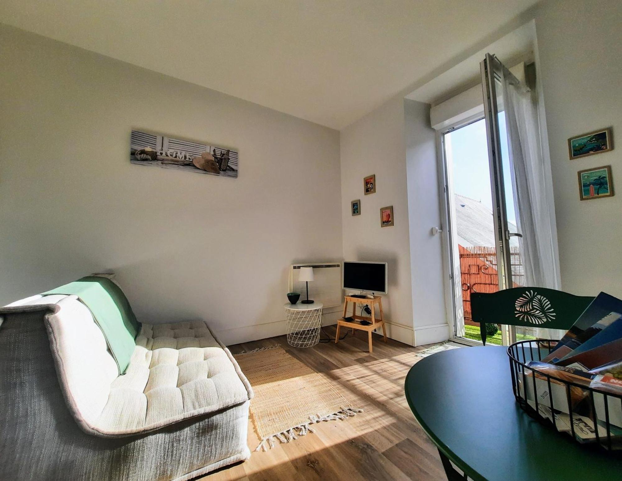 Le Studio D'En O, Au Coeur De La Haute Ville De Pornic. Exterior photo